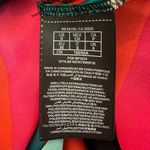 Guess Alex Sleeveless Maxi Dress with slit and sash belt. Size small - Picture 4 of 5